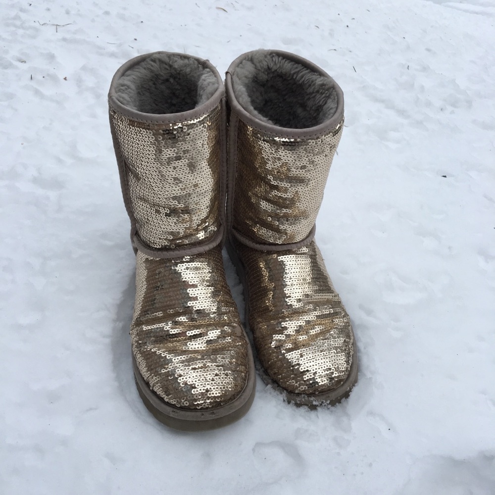 Gold sequin UGGS